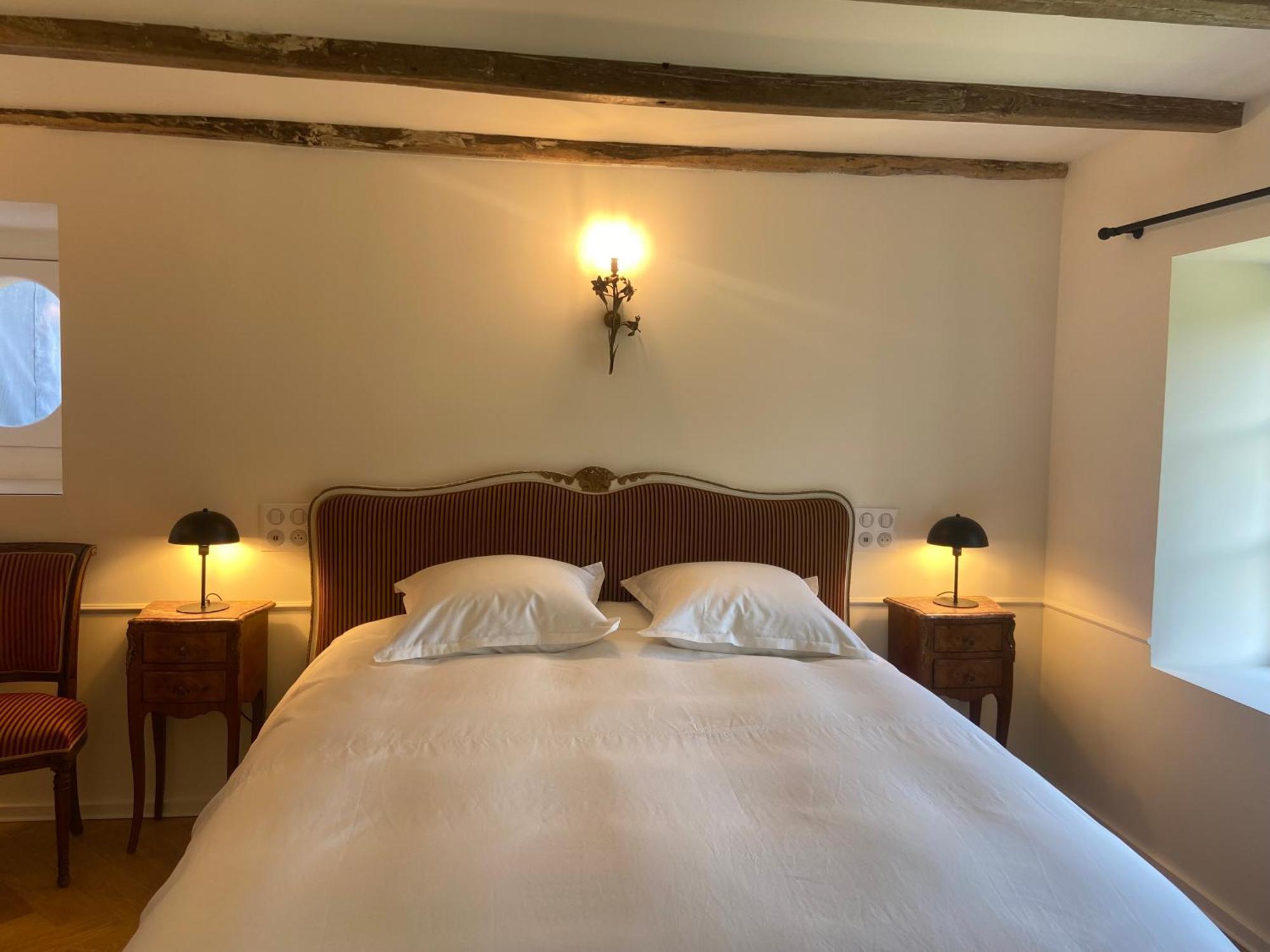 Domaine Hotel De France Cunfin Zewnętrze zdjęcie